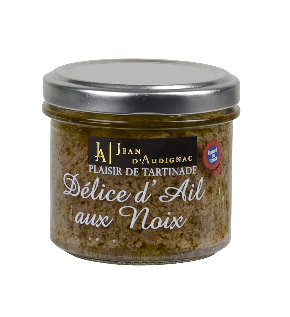 GARLIC AND NUTS DELIGHT