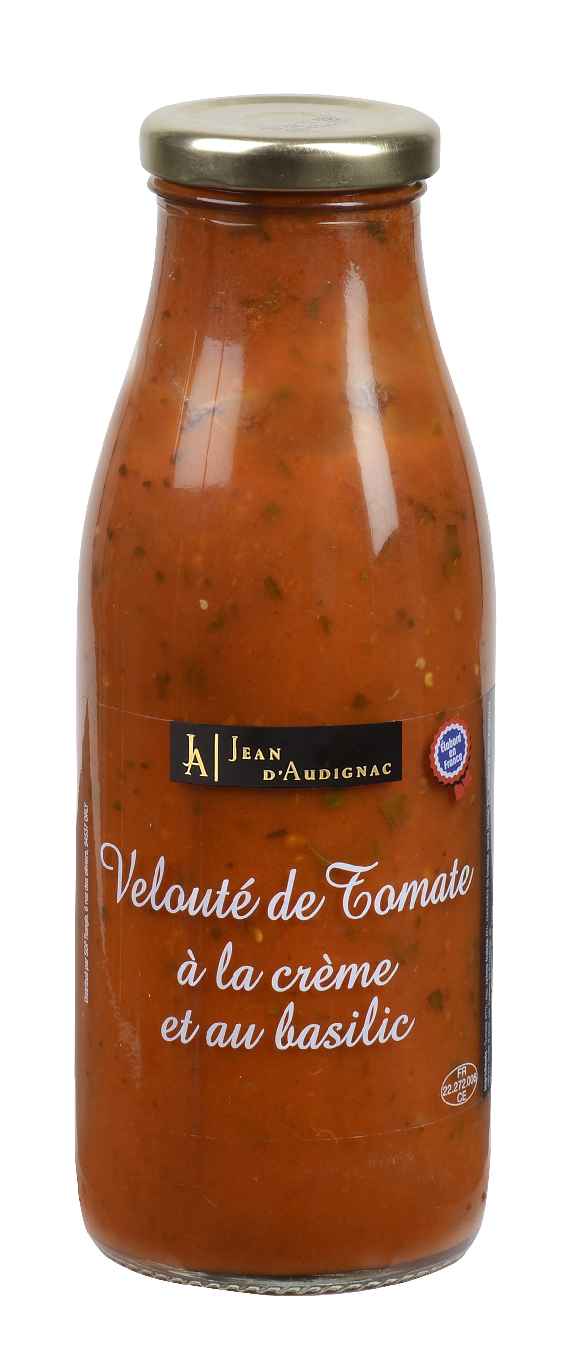 TOMATO VELVET WITH CREAM AND BASIL